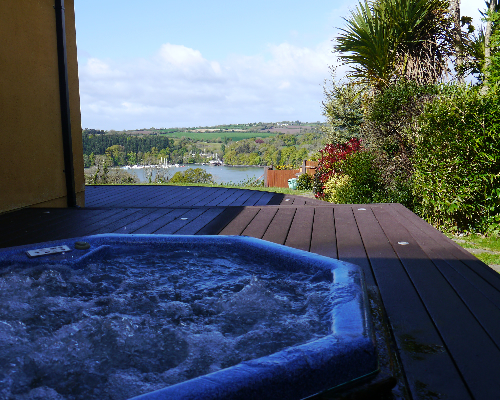 Serenity Bay Hot Tub with a view