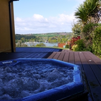 20-Hot-Tub-with-View-1